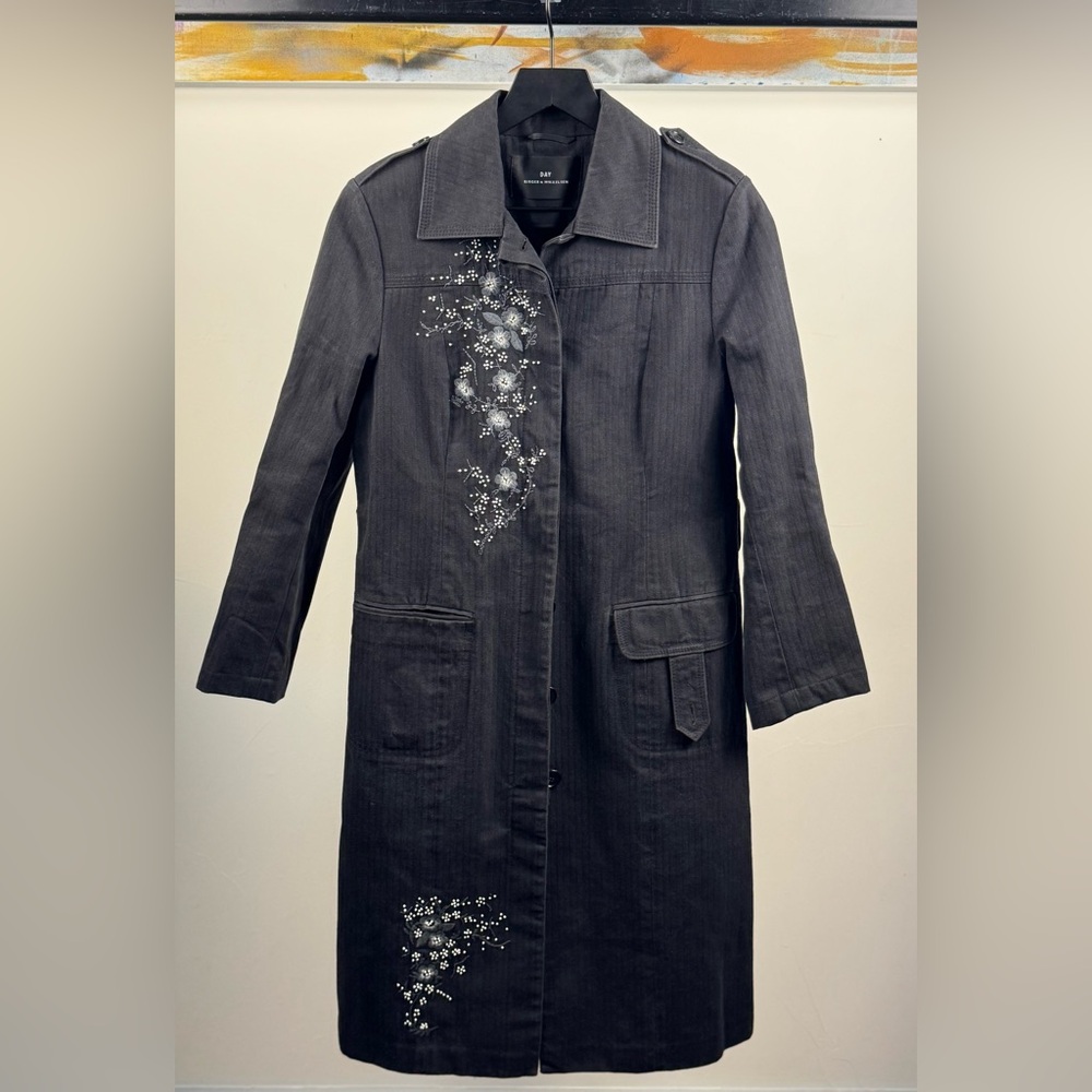 DAY Birger et Mikkelsen Embroidered Floral Long Coat – Size 36 | Charcoal Gray